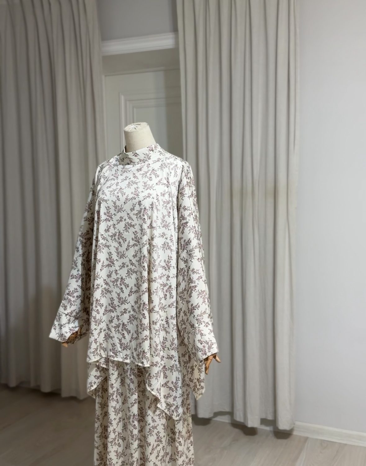 𝒮𝑒𝓉 𝒮𝒽𝒶𝓃𝓎𝓈