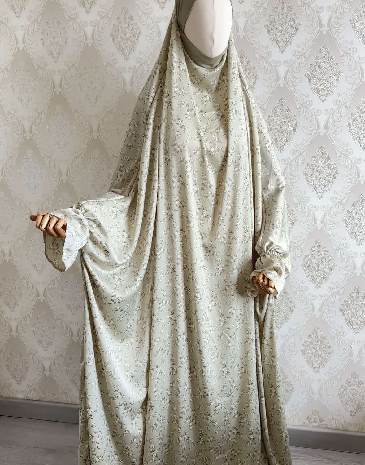 𝒮𝒽𝑒𝓎𝓂𝒶