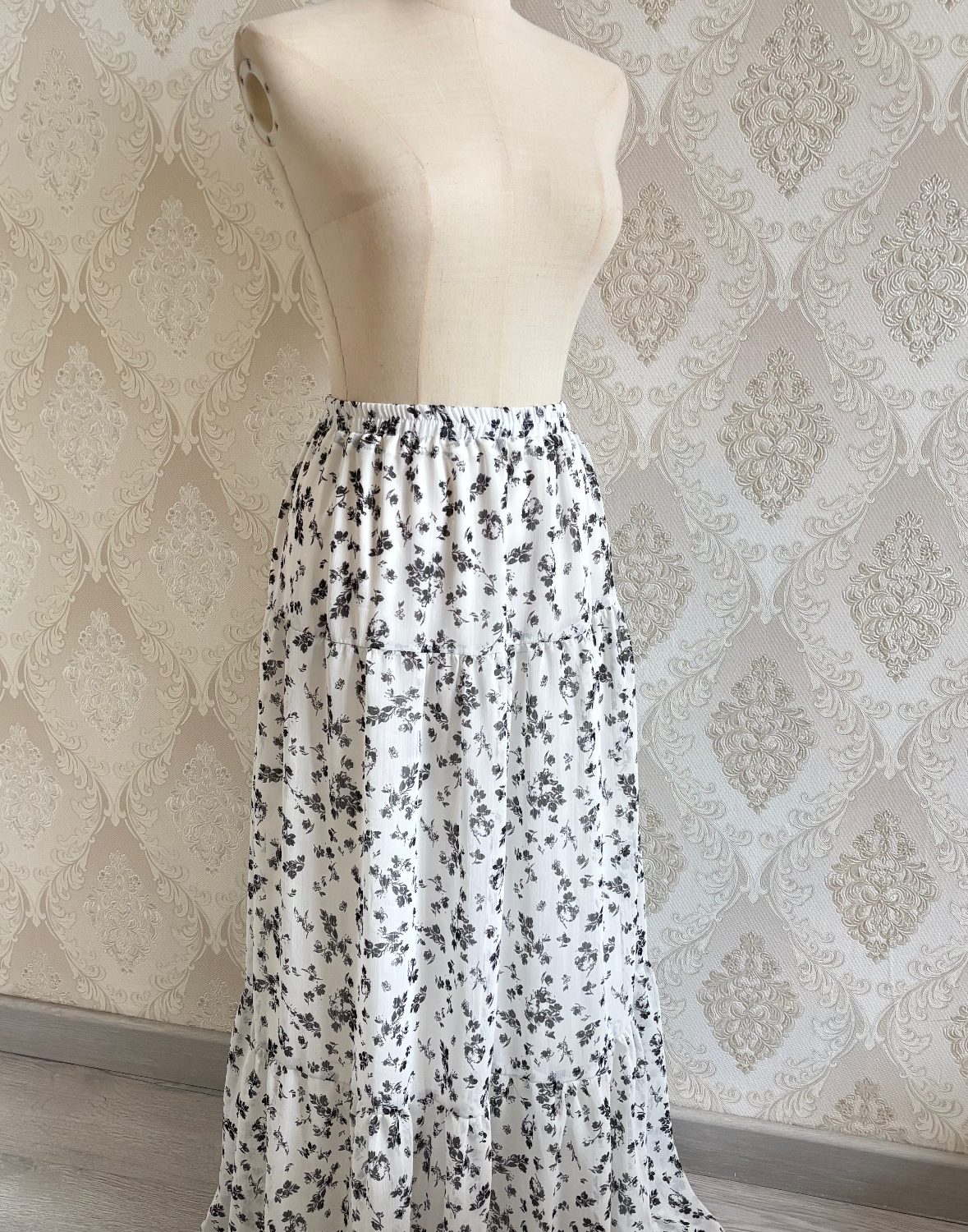 𝘑𝘶𝘱𝘦 𝘢 𝘧𝘭𝘦𝘶𝘳𝘴