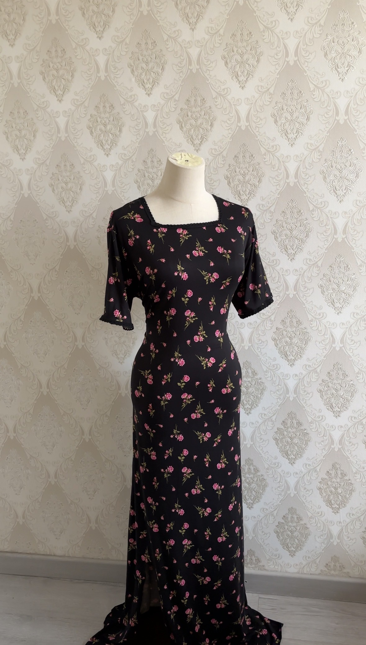 𝐿𝑜𝓊𝒾𝓈𝒶